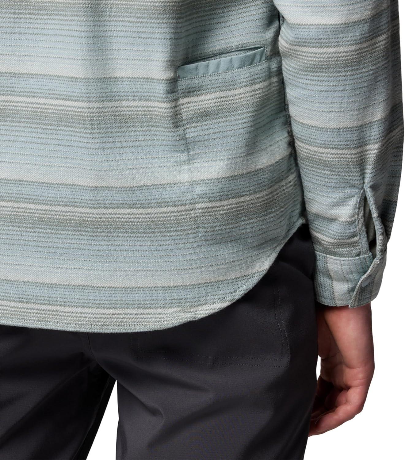 imageColumbia Mens PFG Uncharted Over ShirtCrushed Blue Twilights Stripe