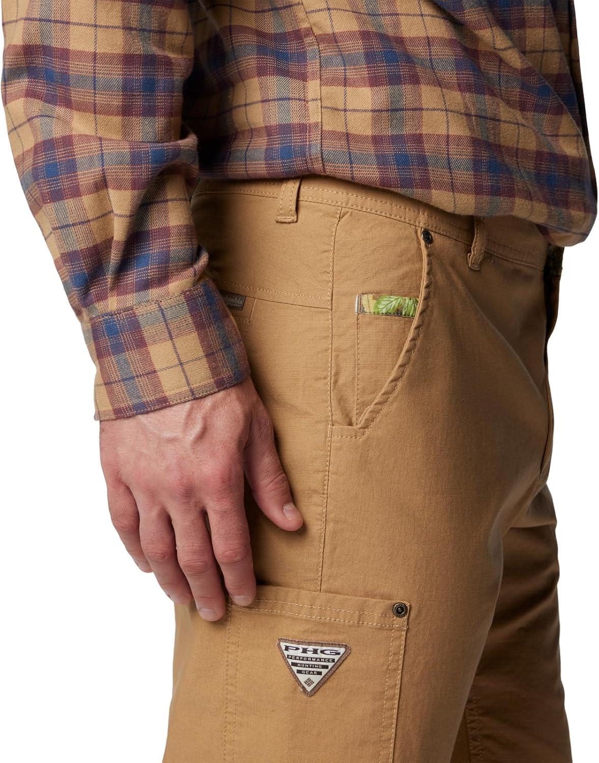 imageColumbia Mens Roughtail Utility PantSaharaTimberwoods Camo
