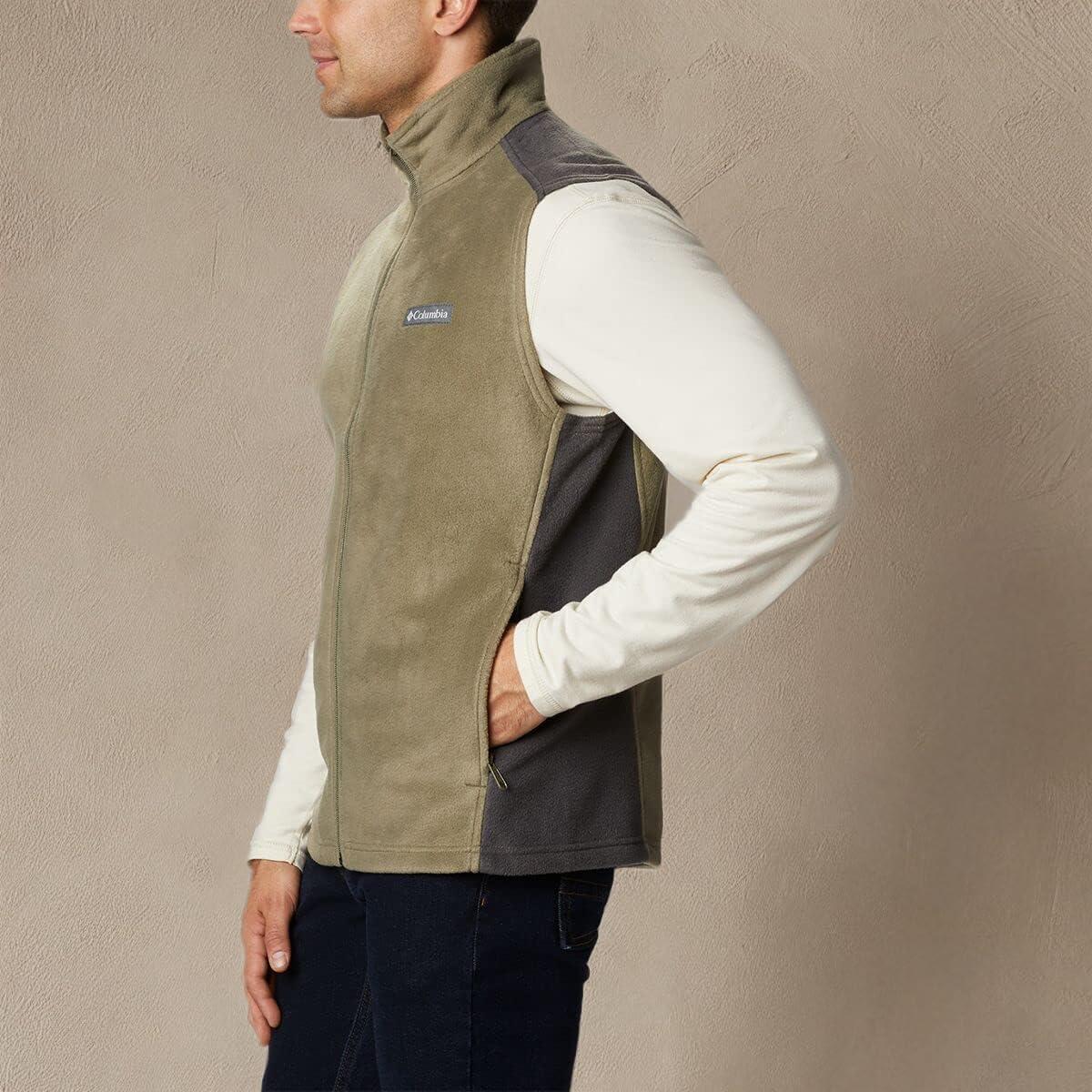 imageColumbia Mens Steens Mountain VestStone GreenShark