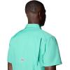 Columbia Men’s Slack Tide Camp Shirt(Glaze Green)