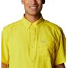 Columbia Men’s Slack Tide Camp Shirt(Laser Lemon)