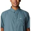 Columbia Men’s Slack Tide Camp Shirt(Metal)