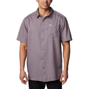 Columbia Men’s Slack Tide Camp Shirt(Granite Purple)