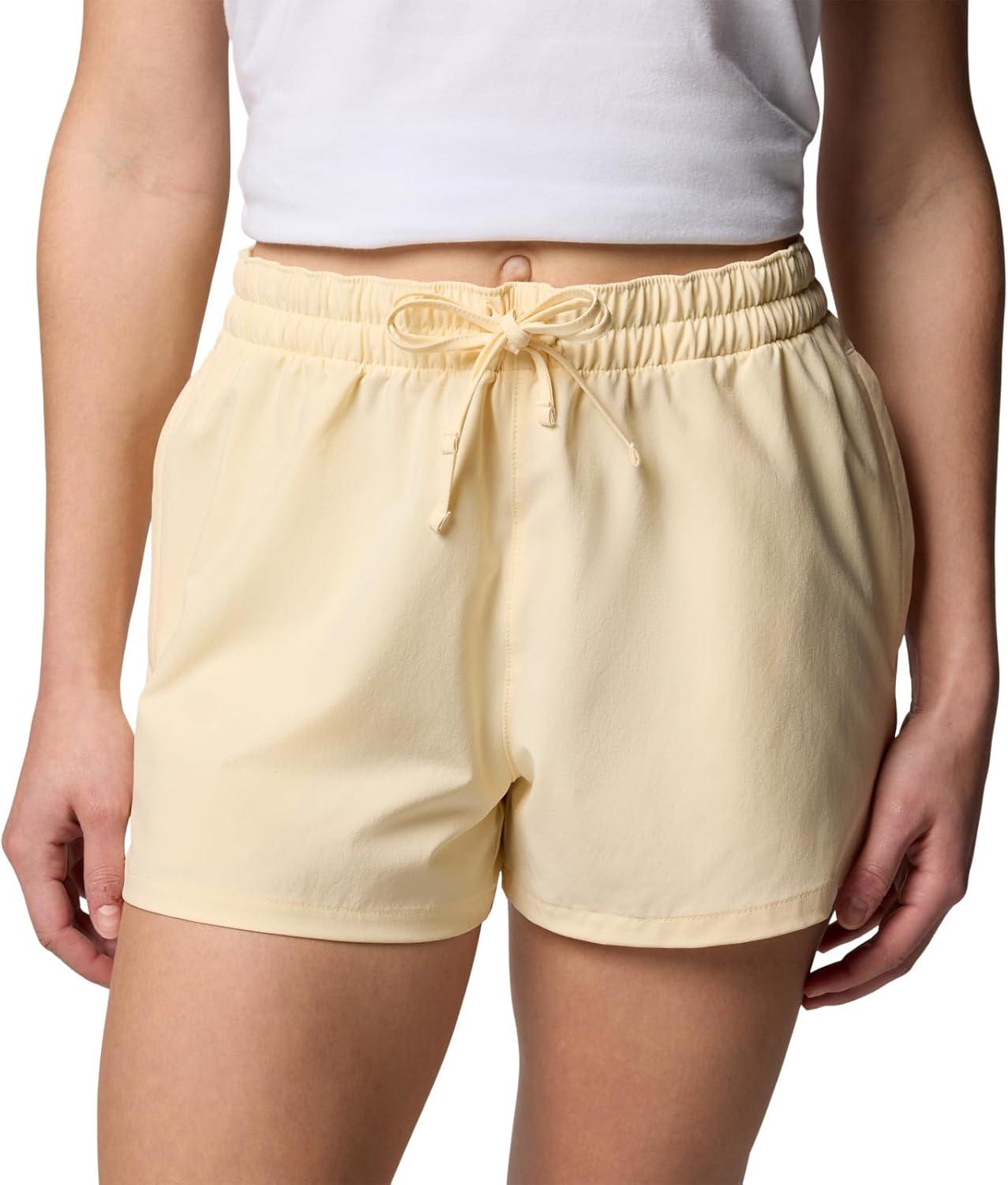 imageColumbia Womens Bogata Bay Short IiLemon Wash