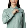 Columbia Sportswear Women’s Plus-Size Tamiami II Long Sleeve Shirt(Light Lichen)