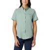 Columbia Women’s PFG Tamiami II Short Sleeve Shirt(Light Lichen)