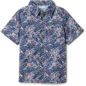 Columbia Boys Slack Tide™ Short Sleeve Camp ShirtSlack Tide Short Sleeve Camp Shirt(Nocturnal Marlin Palms)