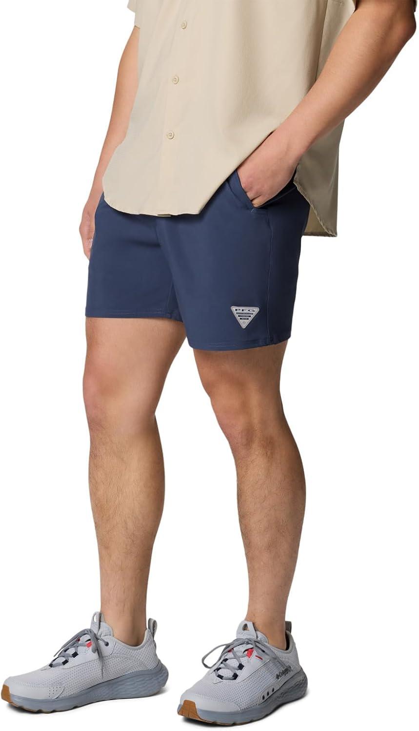 imageColumbia Mens Terminal Roamer Stretch ShortNocturnal