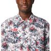 Columbia Men’s Super Tamiami Long Sleeve Shirt(White Fireworks Fish Print)