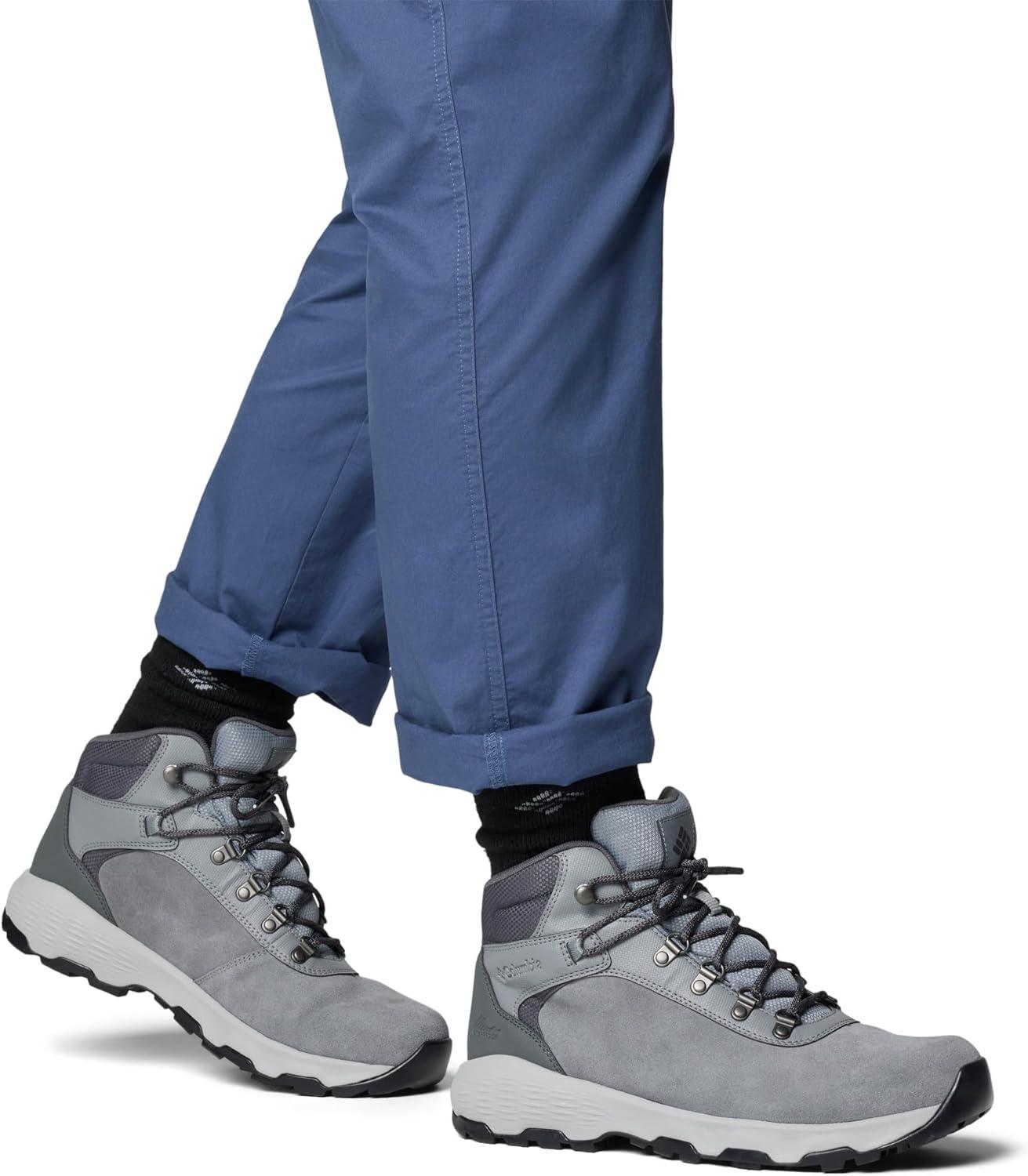 imageColumbia Mens Newton WanderTitanium Grey SteelDark Grey