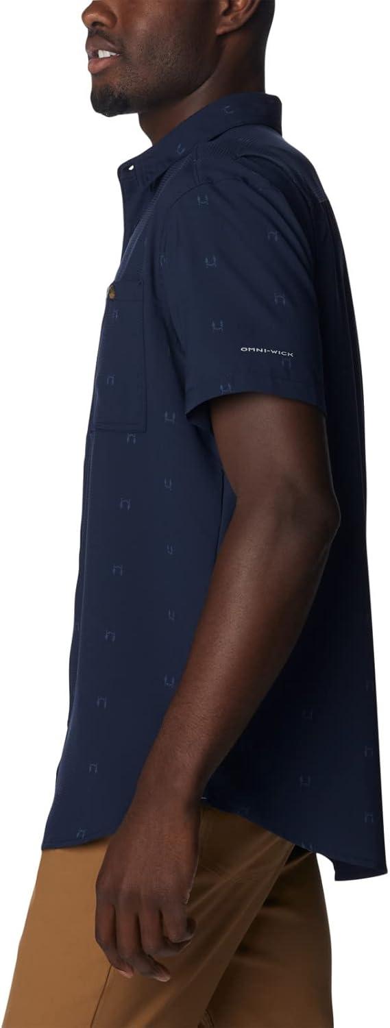 imageColumbia Mens Utilizer Printed Woven Short SleeveCollegiate Navy Hammocked