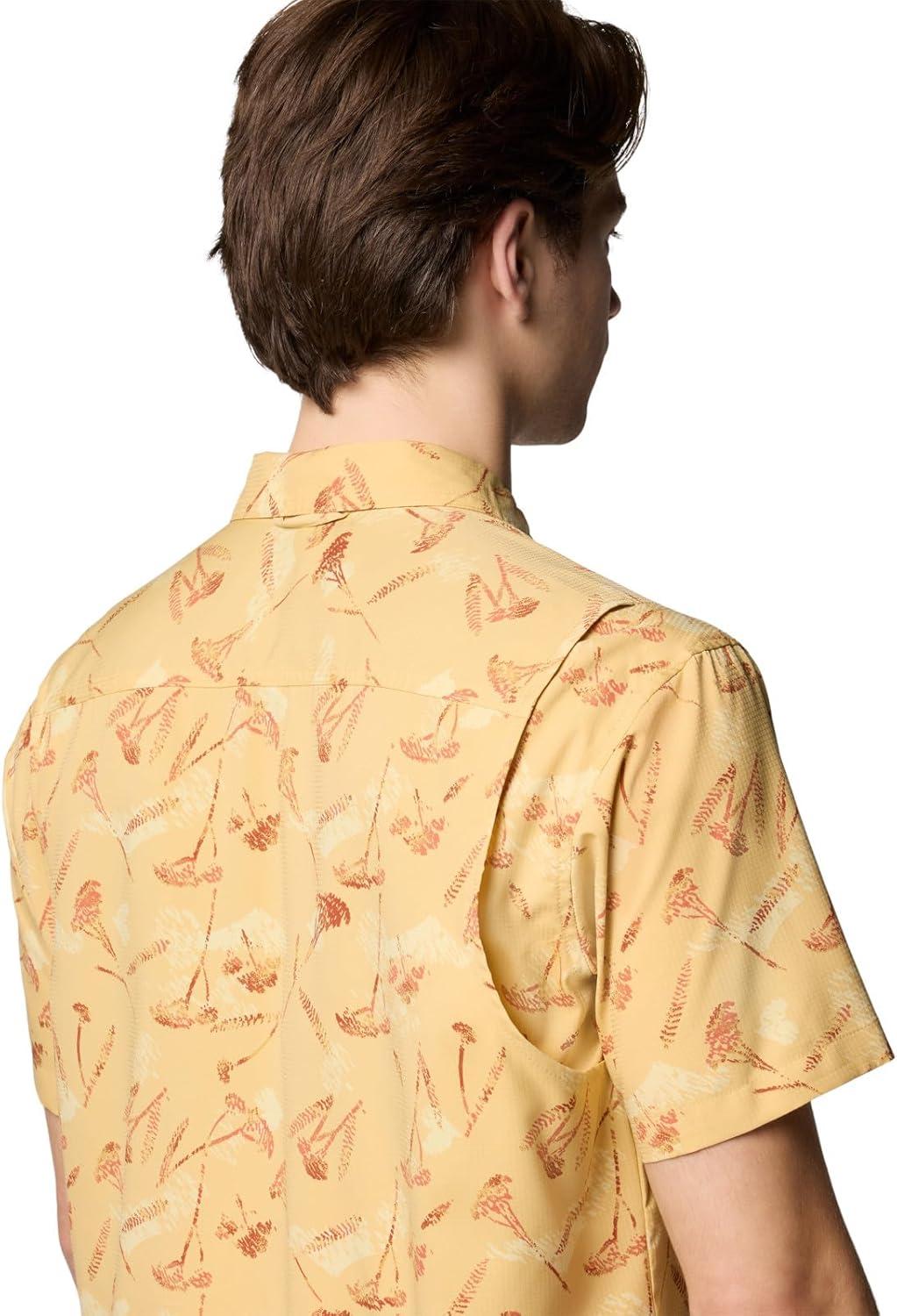 imageColumbia Mens Utilizer Printed Woven Short SleeveSand Dune Yarrow Mirage