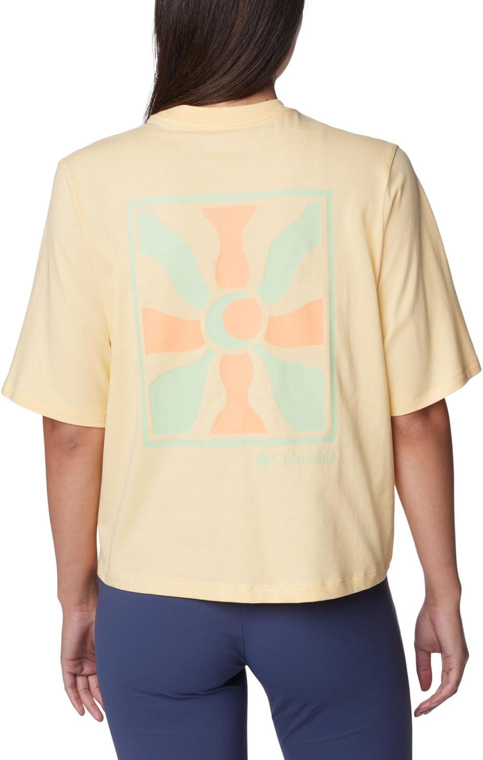 imageColumbia Womens North Cascades Graphic Short Sleeve TeeSunkissedWavy Rays