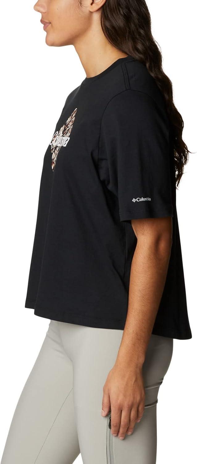 imageColumbia Womens North Cascades Relaxed TeeBlackCentered Gem Textured Mountain