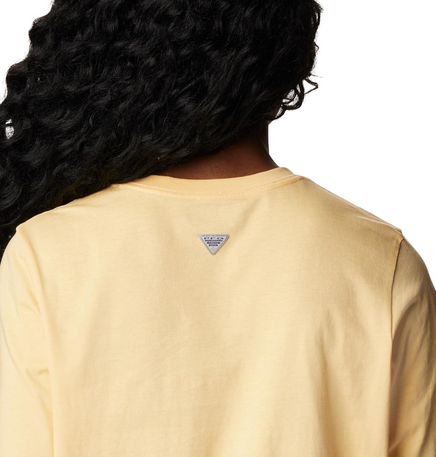 imageColumbia Womens North Cascades Relaxed TeeCocoa Butter Salmon Grin