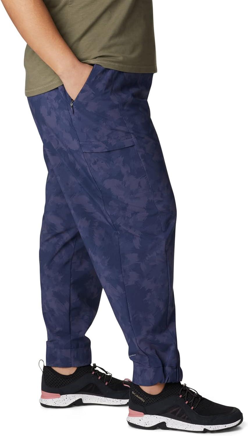imageColumbia Womens Pleasant Creek Jogger Safari Typhoon BloomsCypress Mod Camo