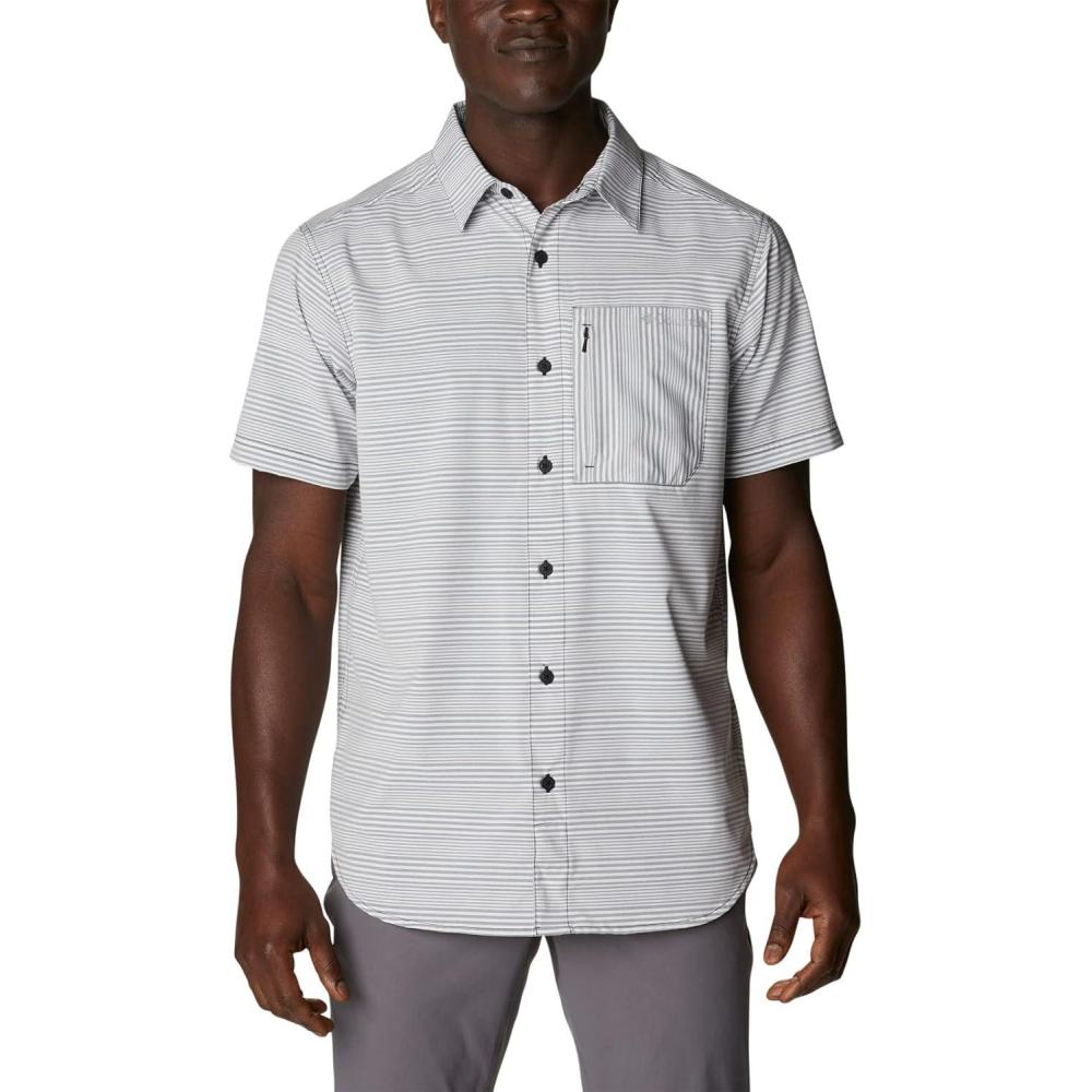 imageColumbia Mens Twisted Creek II Short Sleeve ShirtBlack Wave Crest Stripe