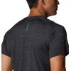 Columbia Mens Alpine Chill Zero Short Sleeve Crew(Black Heather)