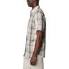 Columbia Men’s Rapid Rivers II Short Sleeve Shirt(Flint Grey Multi Plaid)