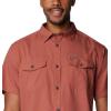 Columbia Men’s Utilizer Ii Solid Short Sleeve Shirt(Auburn)
