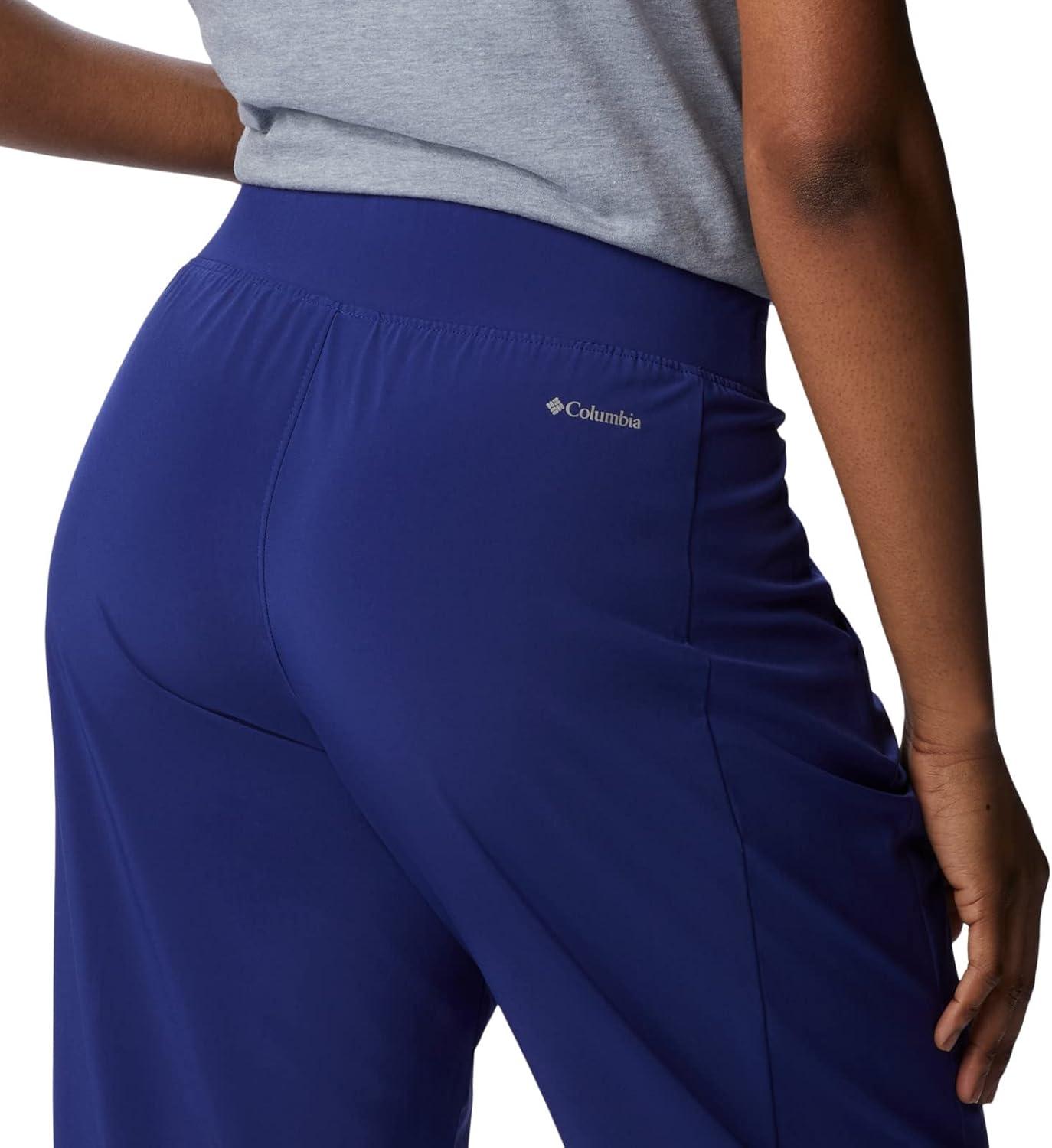 imageColumbia Womens Anytime Flex CapriDark Sapphire