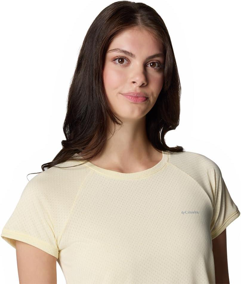 imageColumbia Womens Bogata Bay Short Sleeve TeeLemon Wash
