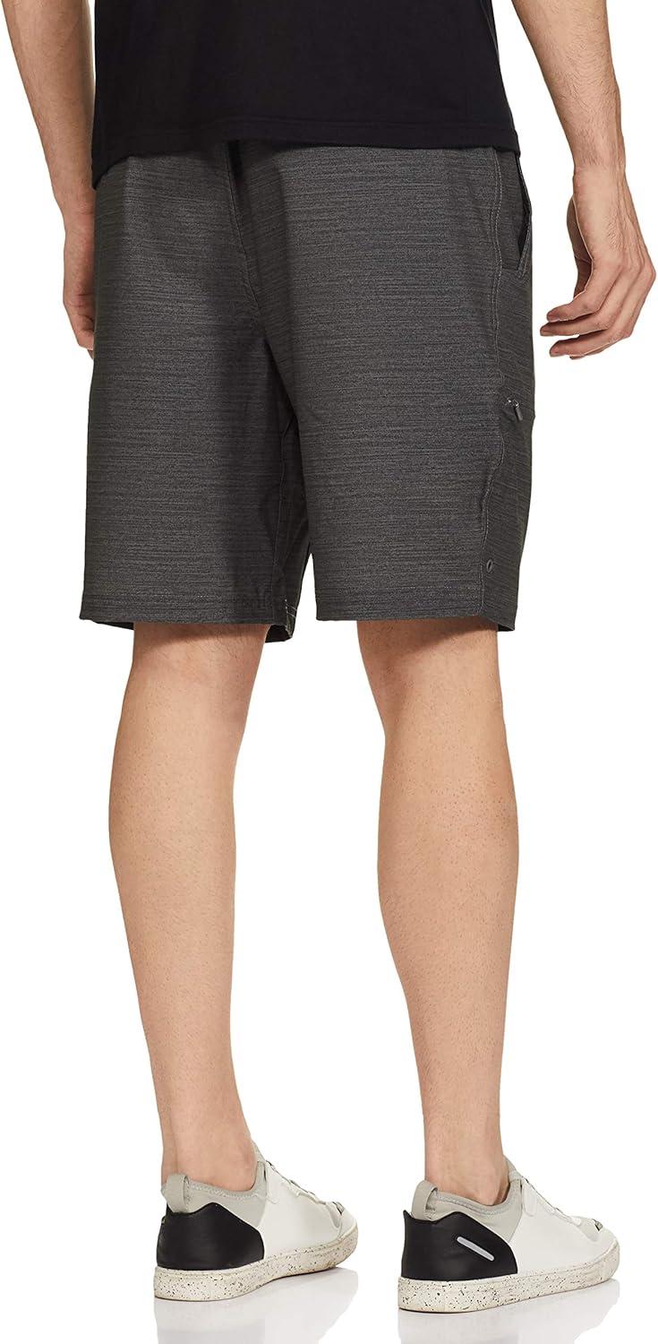 imageColumbia Mens Twisted Creek ShortCity Grey Heather