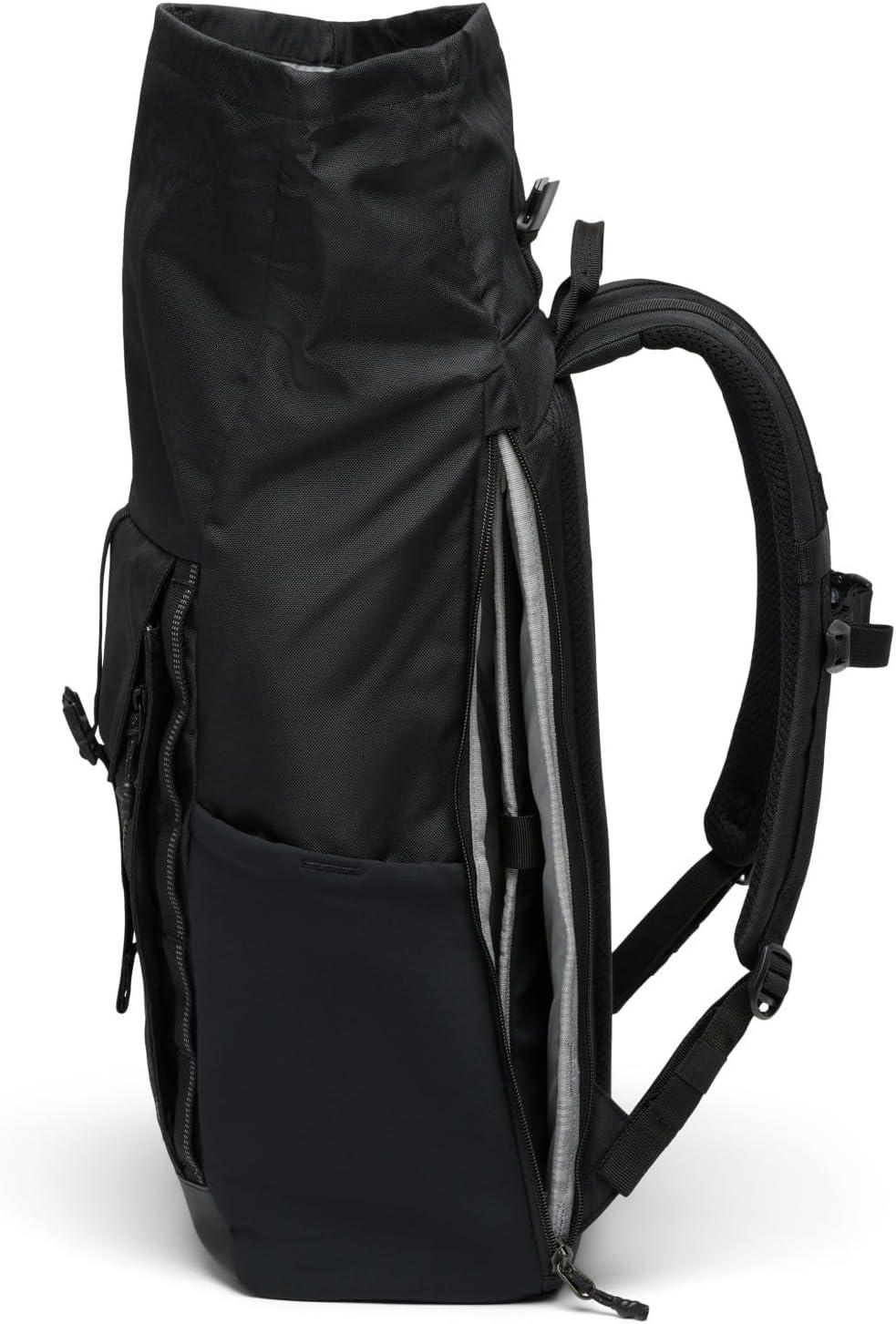 imageColumbia Unisex Convey III 27L Rain Forest One SizeBlack