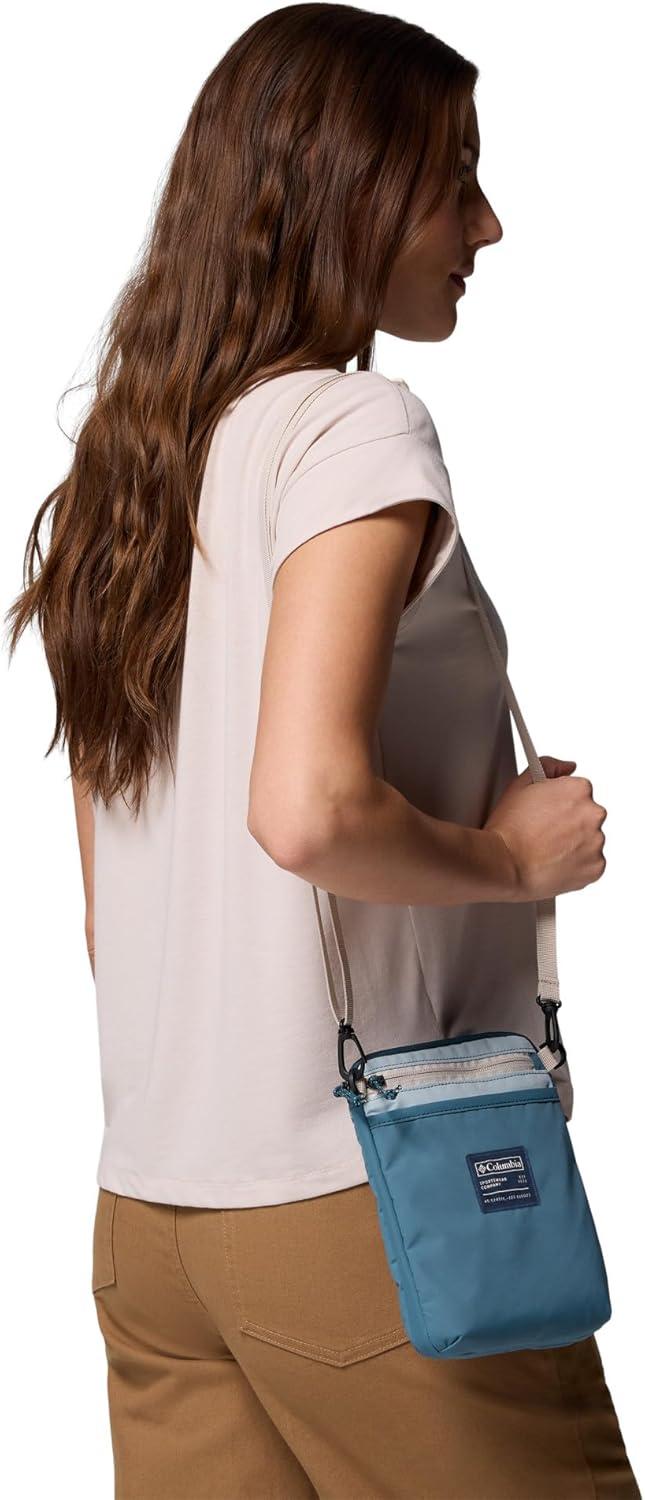imageColumbia Unisex Cottonwood Creek Side BagEverblueCrushed Blue