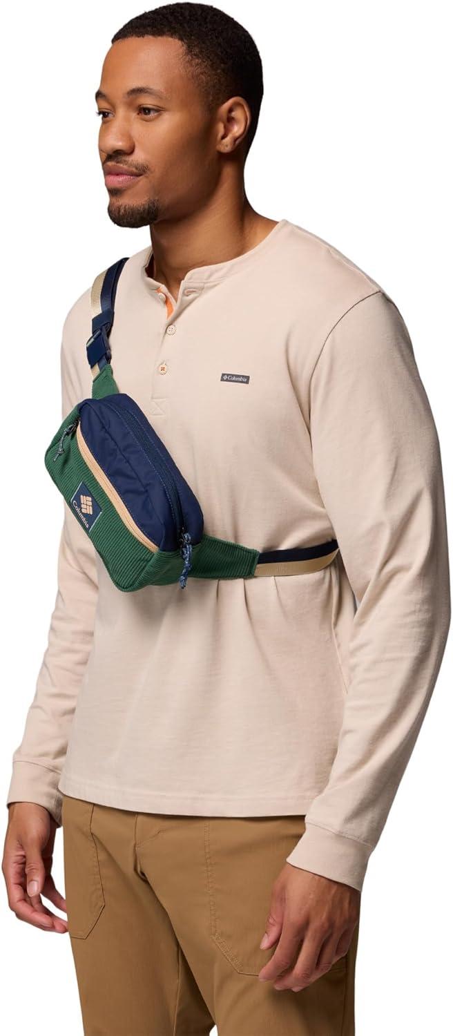 imageColumbia Unisex Trail Traveler Hip PackRain Forest CorduroyCollegiate Navy
