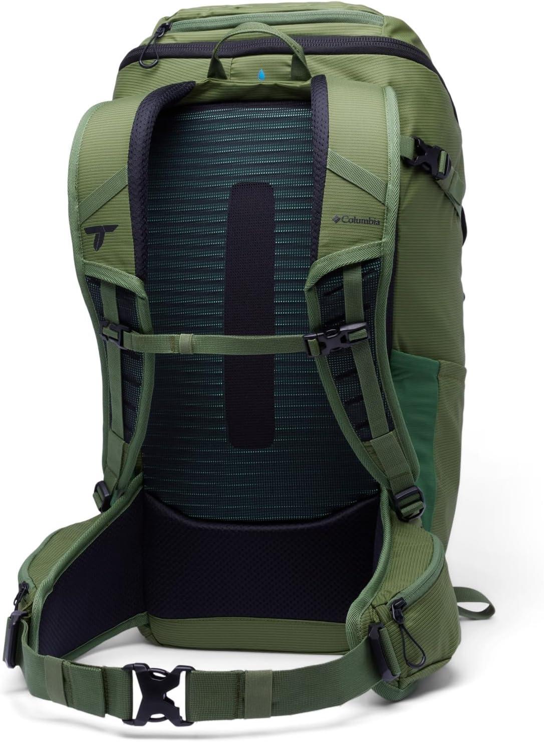 imageColumbia Unisex Triple Canyon 36L Backpack EverblueBlack One SizeCanteen