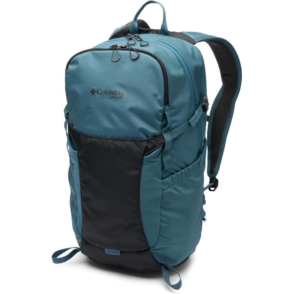 imageColumbia Unisex Triple Canyon 24L Backpack EverblueBlack One SizeEverblueBlack