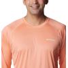 Columbia Mens Fork Stream™ Long Sleeve Shirt(Summer Peach)