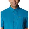 Columbia Men’s Standard Slack Tide Camp Shirt(Deep Marine)