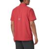 Columbia Men’s Standard Slack Tide Camp Shirt(Sunset Red)