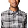 Columbia Men’s Under Exposure Yarn Dye Short Sleeve Shirt(City Grey Madras Gingham)