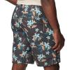 Columbia Men’s Washed Out Printed Short(Shark Tiger Lilies)