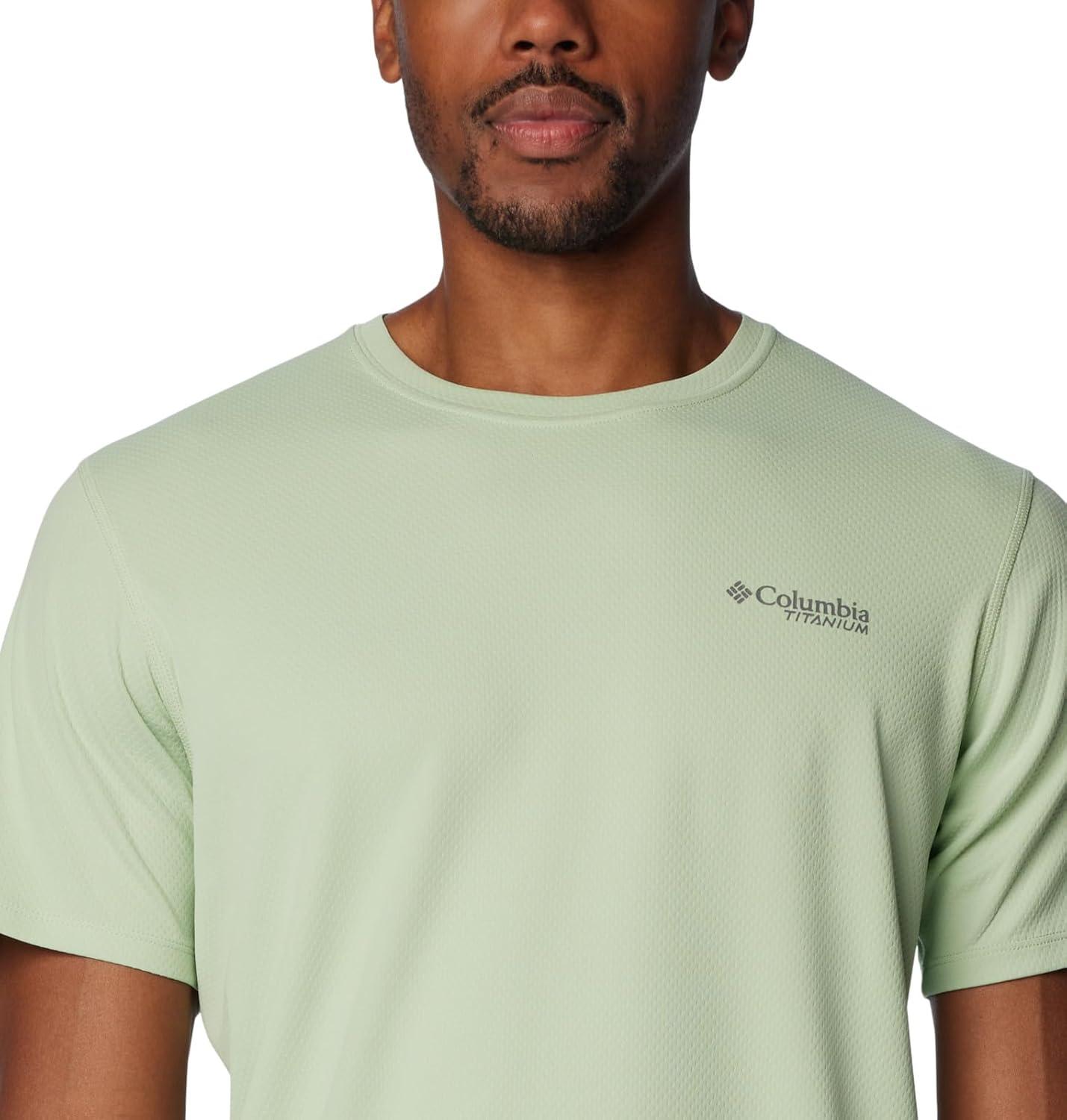imageColumbia Mens Summit Valley Short Sleeve CrewSage Leaf
