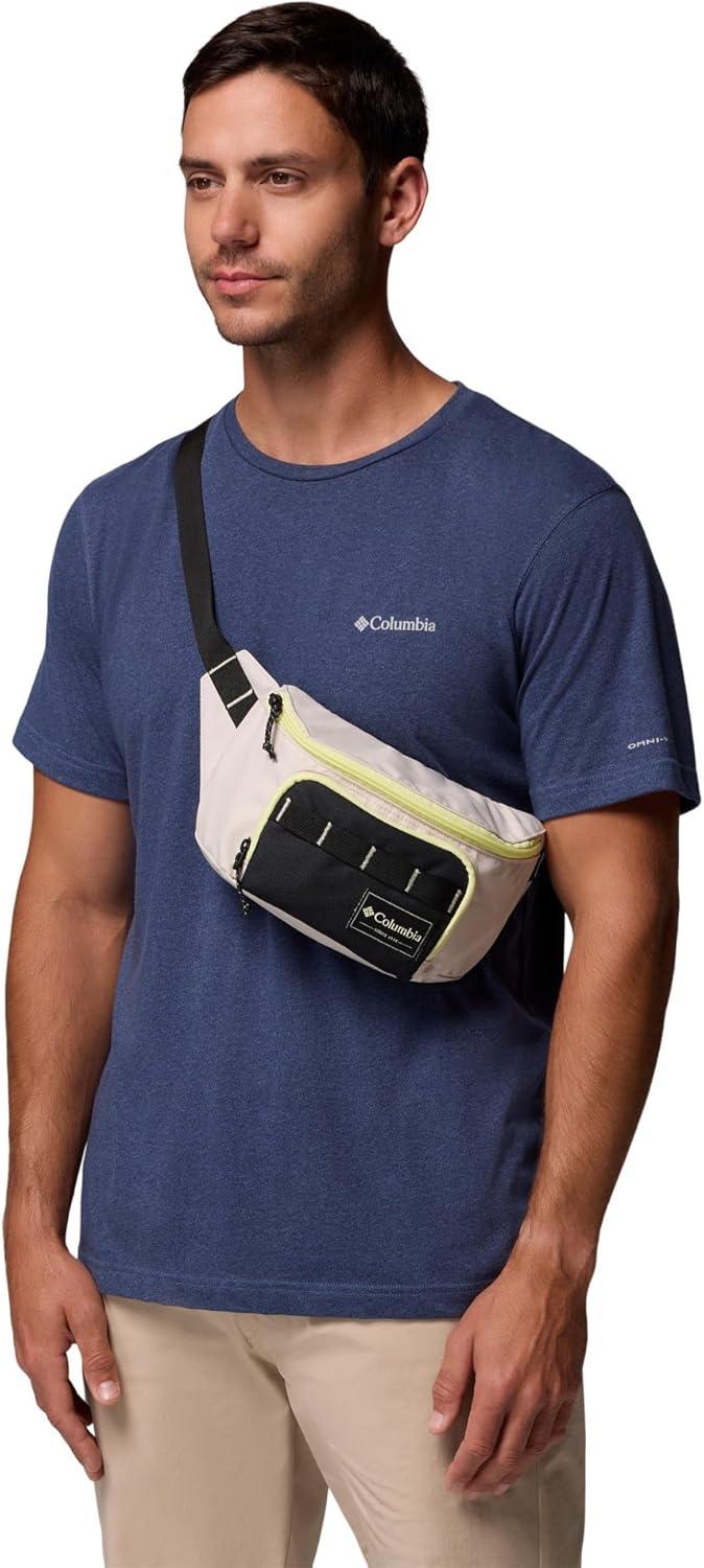 imageColumbia Unisex Zigzag II Hip Pack Dark StoneBlack One Size