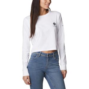 Columbia Women’s Standard North Cascades Long Sleeve Cropped Tee(White/Csc Stacked Mini Graphic)