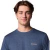 Columbia Men’s Kwick Hike Back Graphic Short Sleeve Tee(Collegiate Navy Heather/Planet Watch)