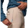 Columbia Men’s ROC Tech Chino Pant(Ancient Fossil)