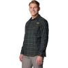 Columbia Men’s Roughtail Stretch Flannel Long Sleeve(Surplus Green Ombre Tartan)