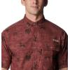 Columbia Mens Sharptail Short Sleeve ShirtSharptail Short Sleeve Shirt(Red Rocks Santa Dogs Print)