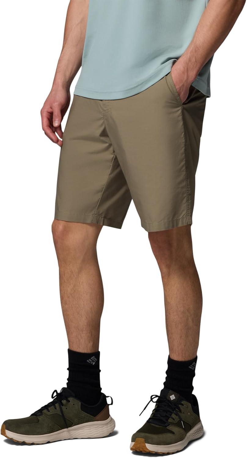 imageColumbia Mens Washed Out Short Cotton Classic FitSage