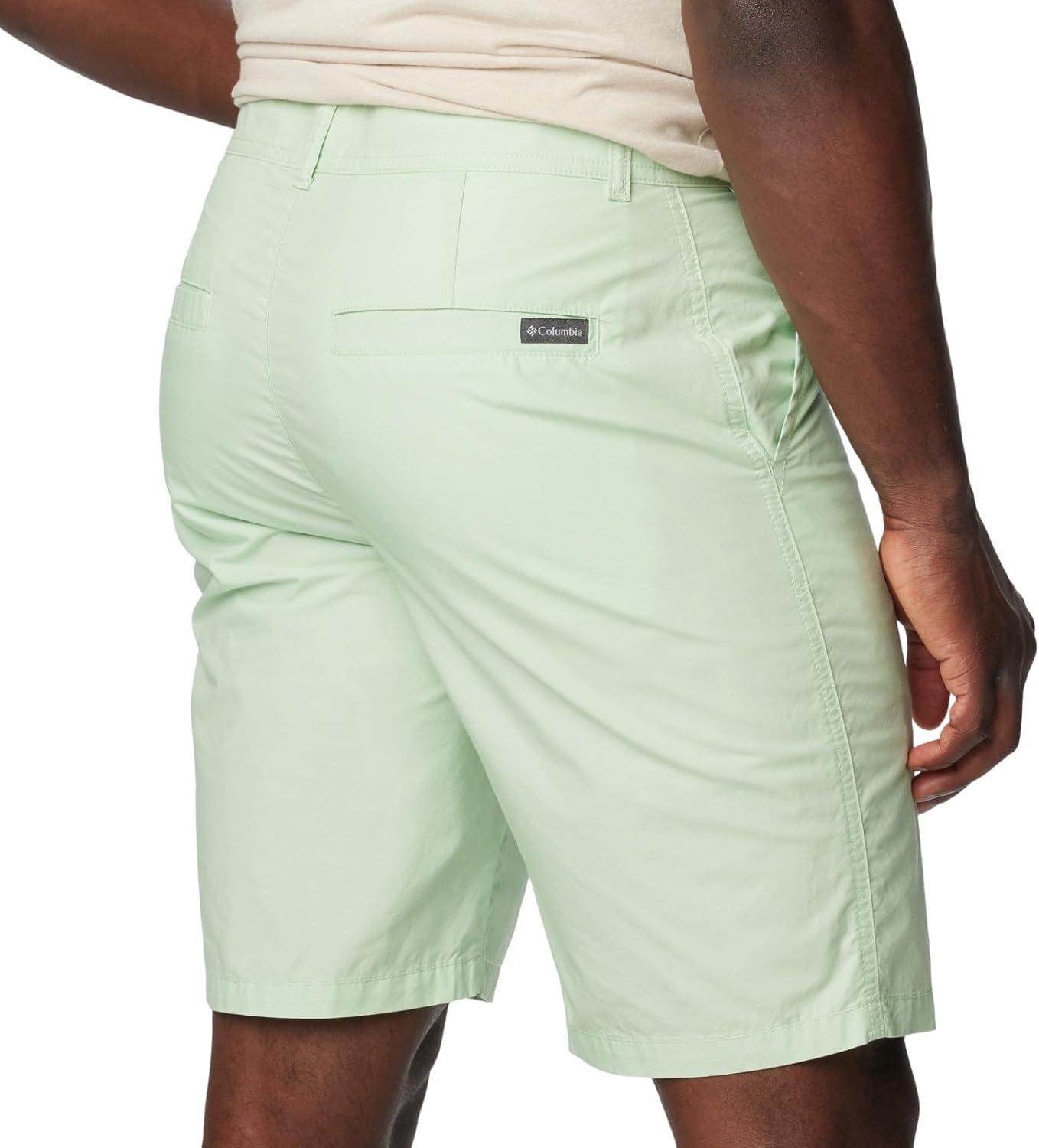 imageColumbia Mens Washed Out Short Cotton Classic FitSage Leaf