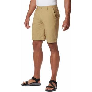 Columbia Men’s Washed Out Short, Cotton, Classic Fit(Crouton)