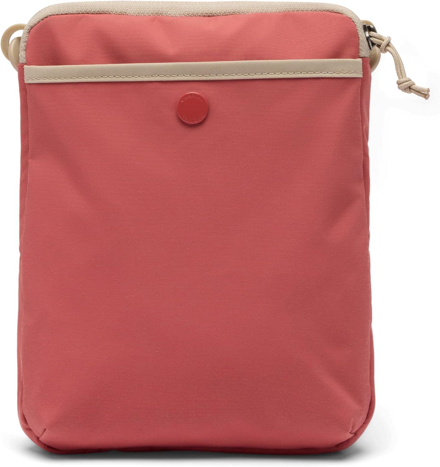 imageColumbia Unisex Cottonwood Creek Side BagWashed RedAncient Fossil
