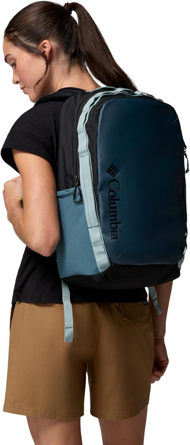 imageColumbia Unisex Landroamer Everyday Backpack Black One SizeEverblueBlackCrushed Blue