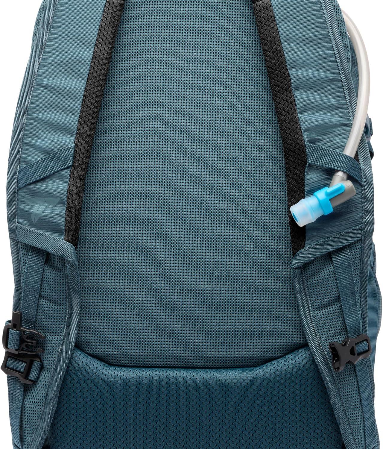 imageColumbia Unisex Triple Canyon 24L Backpack Compass Blue One SizeEverblueBlack